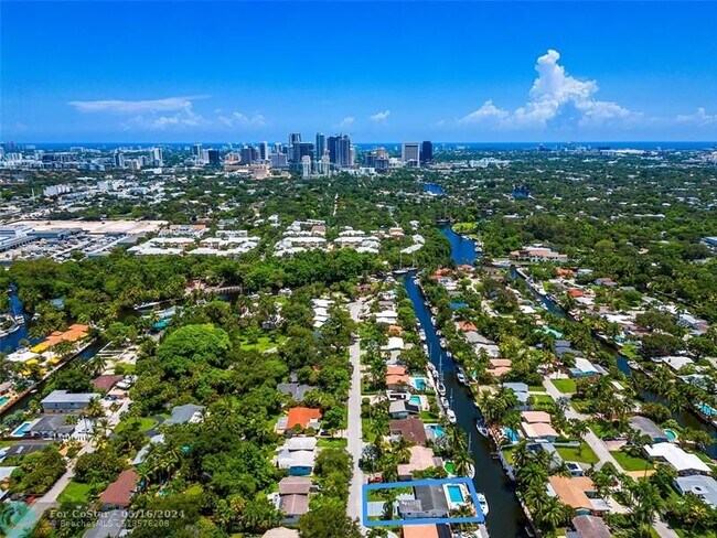 Photo - 1704 SW 4th Ct