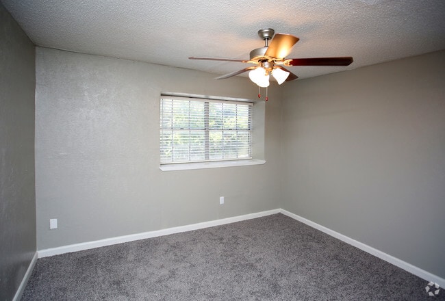 B1 2BDx1.5BA 845SF