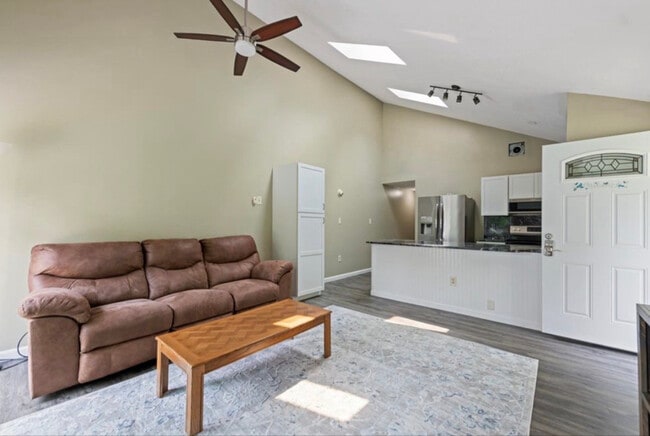 Photo - 33 Plaza Village Rd Unit D