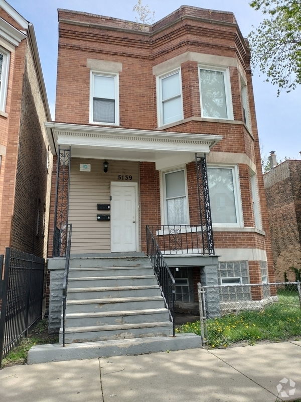 Building Photo - 5139 S Loomis Blvd Rental