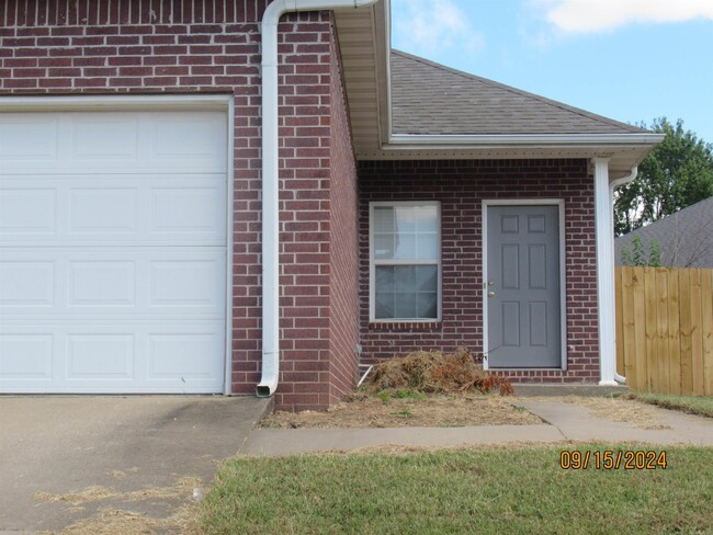 Photo - 102 Dakota Trail Townhome