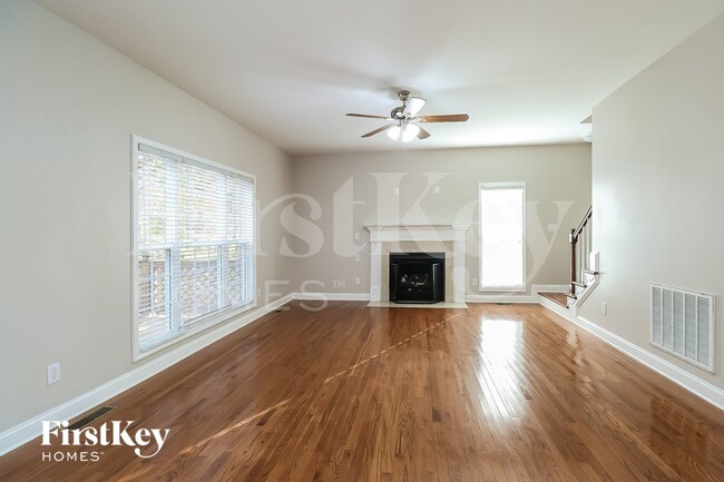 Photo - 5700 Sugarcane Ct