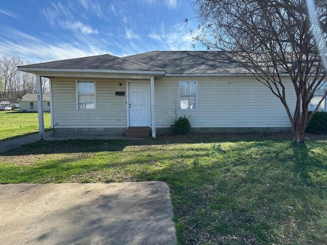 Building Photo - 465 Otis Dr Rental
