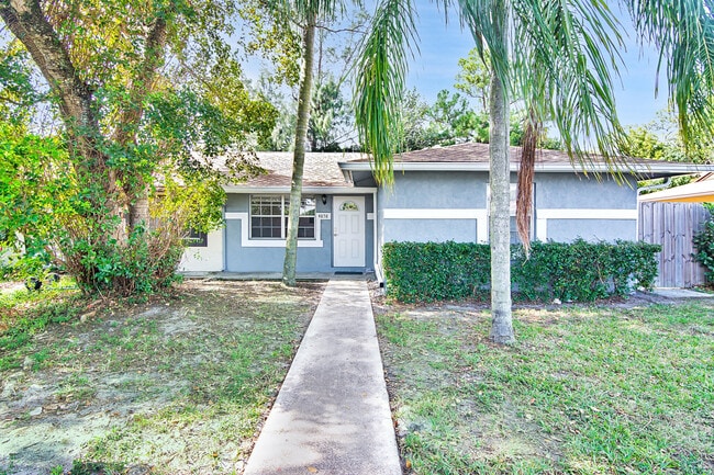 Photo - 4858 Arthur St