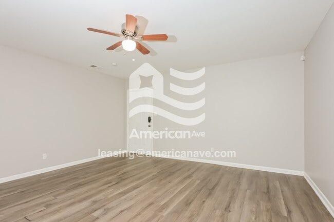 Photo - 426 Northside Dr