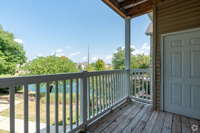 Interior Photo - Boulders at Katy Trail