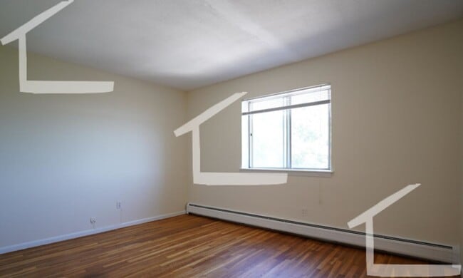 Building Photo - 97 Sutherland Rd