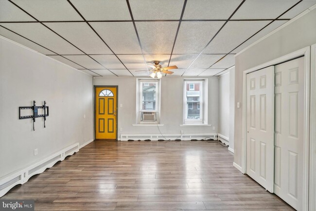 Photo - 4658 Mansion St