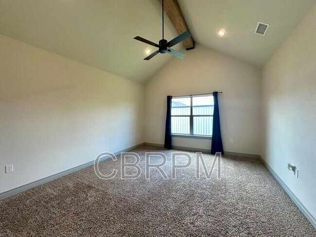 Photo - 5704 117th St