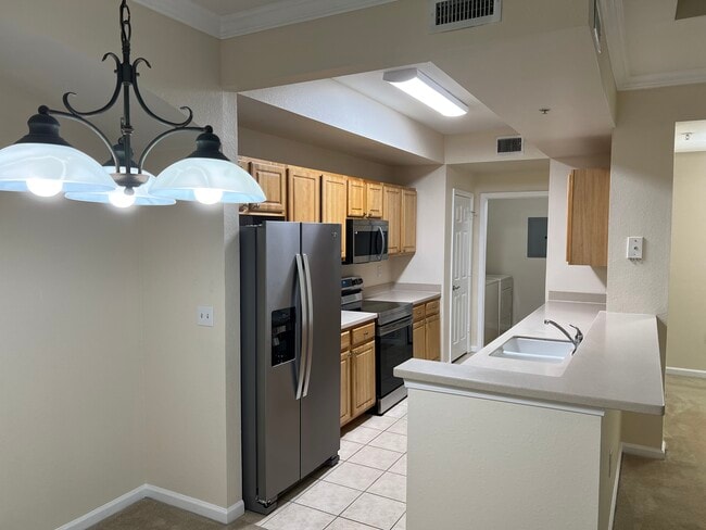 Photo - 10075 Gate Pky N Unit 2805