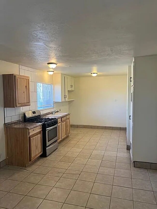 13360 Navajo Rd Unit 2