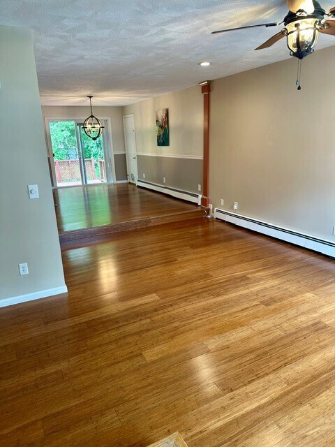 Living & Dining Room - 143 Oak Park Dr Unit Townhouse w/garage