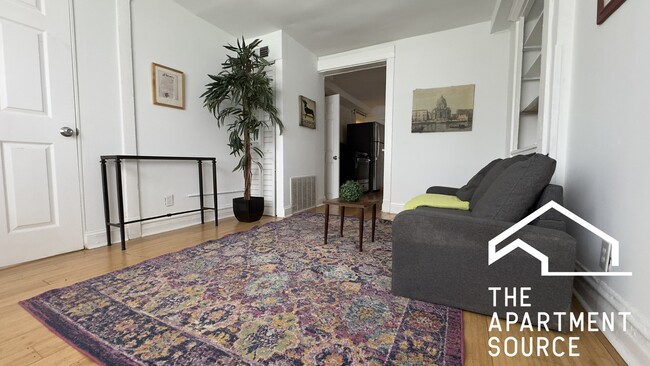 Photo - 2642 W Hirsch St Unit 1