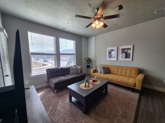 Photo - Charming 3 Bed Riverton Condo Minutes from Mountain View Village!!! Unit 202