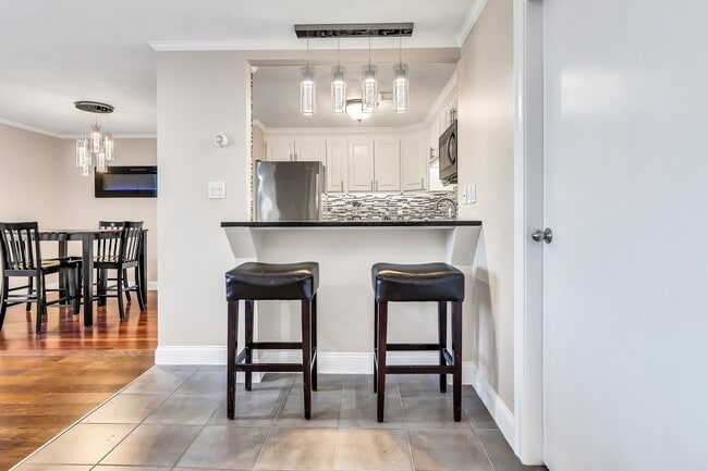 Photo - 55 River Rd Unit 6C