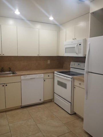 Photo - 632 NW 13th St