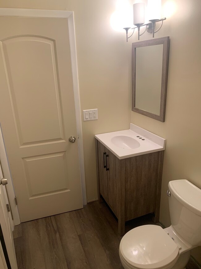 268 Robert Dr Unit 2