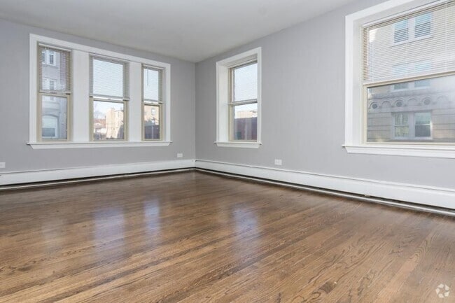 Building Photo - 1 bedroom in Chicago IL 60649 Unit 205 Rental