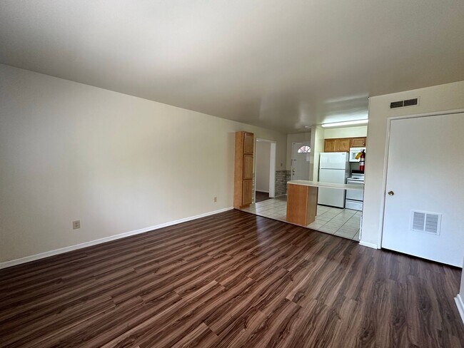 Photo - 300 E 16th Ave Unit HJ