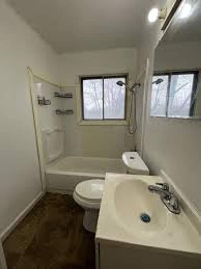 Photo - 3 bed | 1 bath Home for Rent