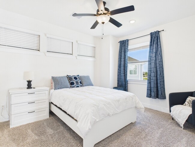 Building Photo - 15819 Black Grouse Dr