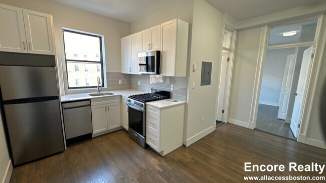 Photo - 77 Park Dr Unidad 8