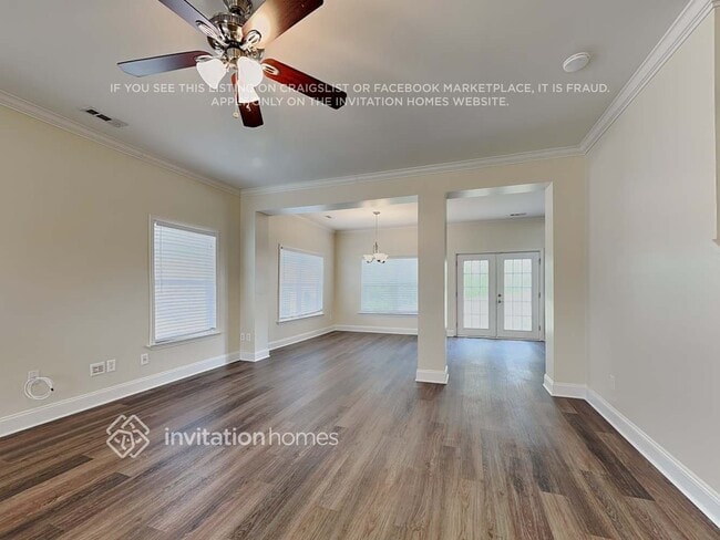 Photo - 120 Tulip Dr