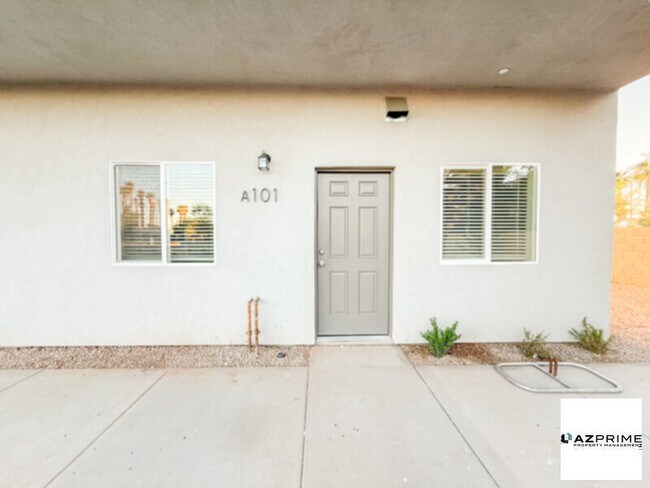 Photo - $1295 OFF FIRST MONTH'S RENT MOVE IN SPECIAL! Brand-New 2/2 Phoenix Apartment - Modern, Spacious ...