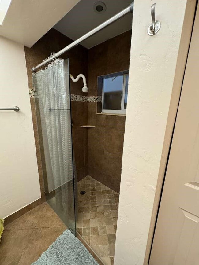 Photo - 1726 NW 82nd Ave