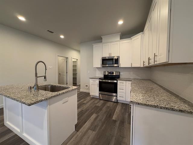 Photo - 405 N Andrews Ave