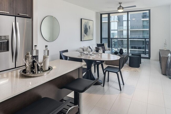 Photo - Solitair Brickell Apartments