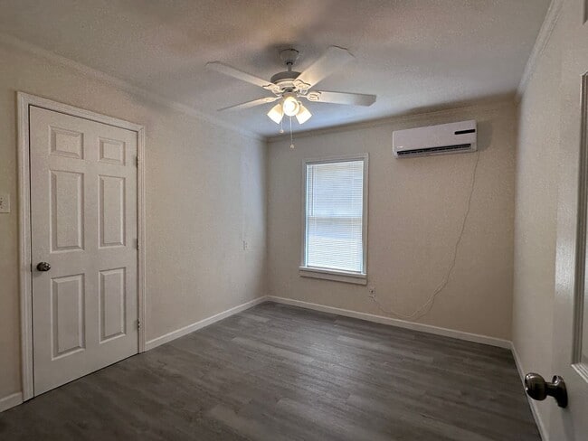Photo - 501 Villa Dr