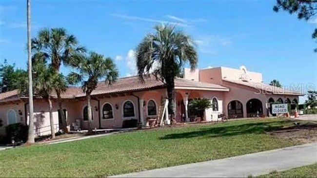 1532 W Schwartz Blvd