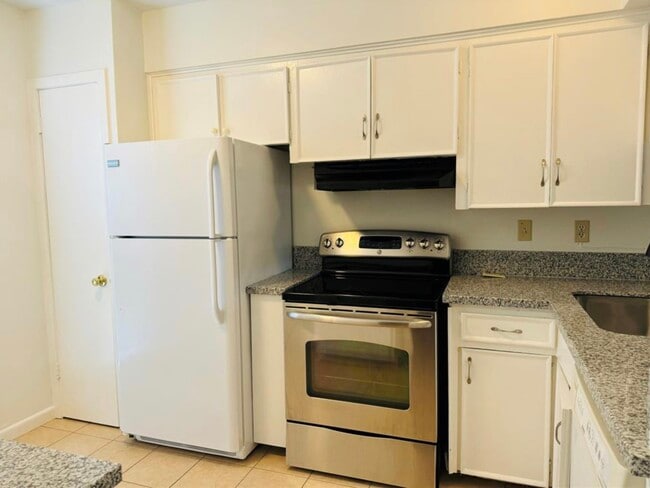 Photo - 7841 Rue St Cyr St Unit 45