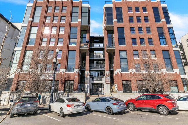 Building Photo - 360 W 300 S Unit 235