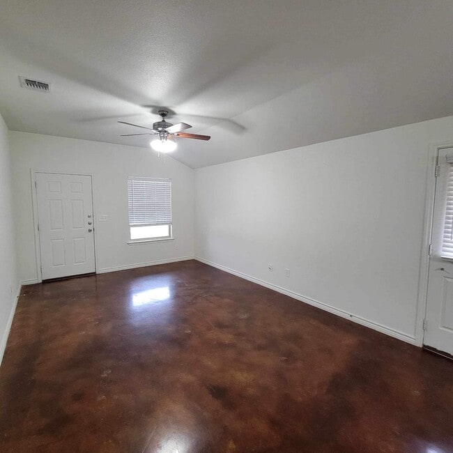 Photo - 6101 Amelia Earhart Blvd Unit A