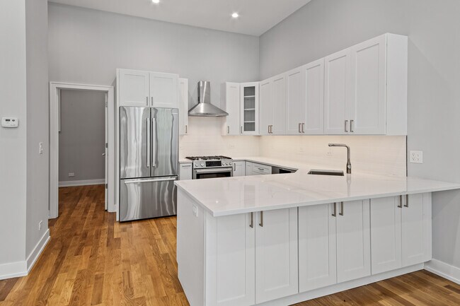 Photo - 1349 N Noble St Unit 1