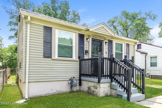 Photo - 415 N 42nd St