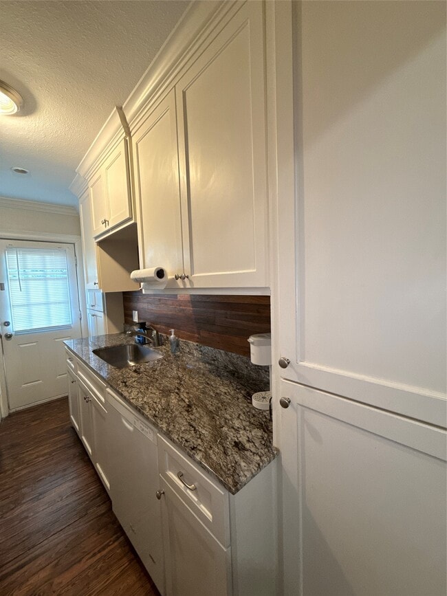 Photo - 4308 Leeland St Unidad 3