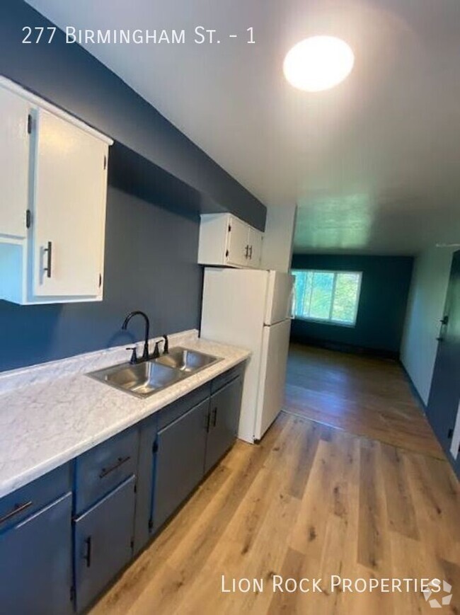 Building Photo - Charming & Convenient Living for $1,099/mo... Unit 1 Rental