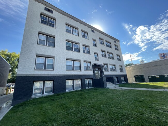Building Photo - Ingersoll Flats Rental