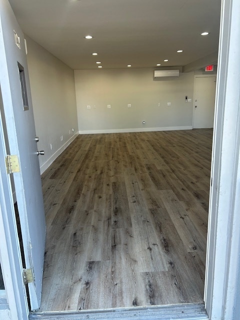 Photo - 1749 Victorian Ave Unidad 1749