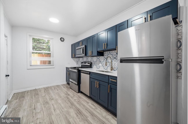 Photo - 2062 E Stella St