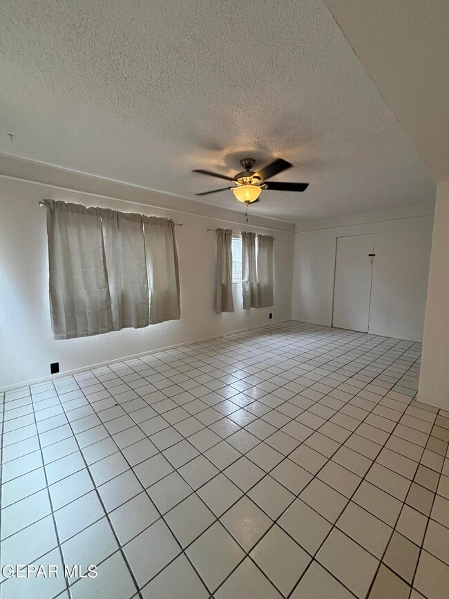 Photo - 10349 Shoshone St