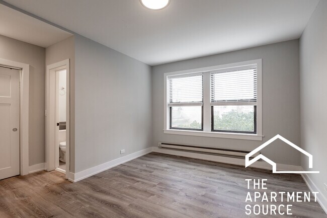 Photo - 4542 N Damen Ave Unit 310