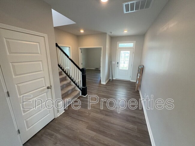 Photo - 7704 Chestnut Crk Ct