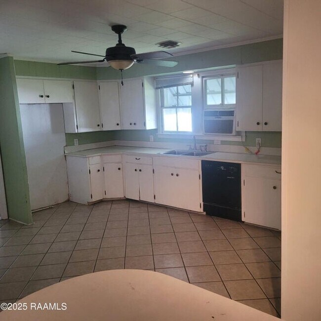 Photo - Opelousas: 3 Bed, 2 Bath Home – Section 8 Accepted