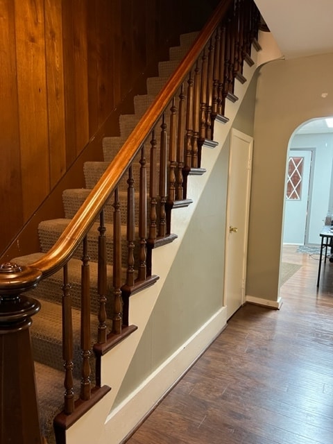 Photo - 303 Garnet St