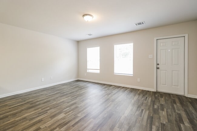 Photo - 14218 Green Wing Cir