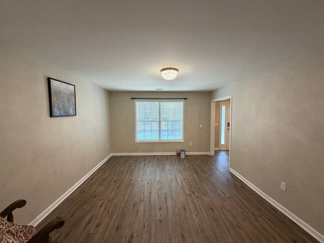 Living room 2 - 3315 Watson Gate Rd